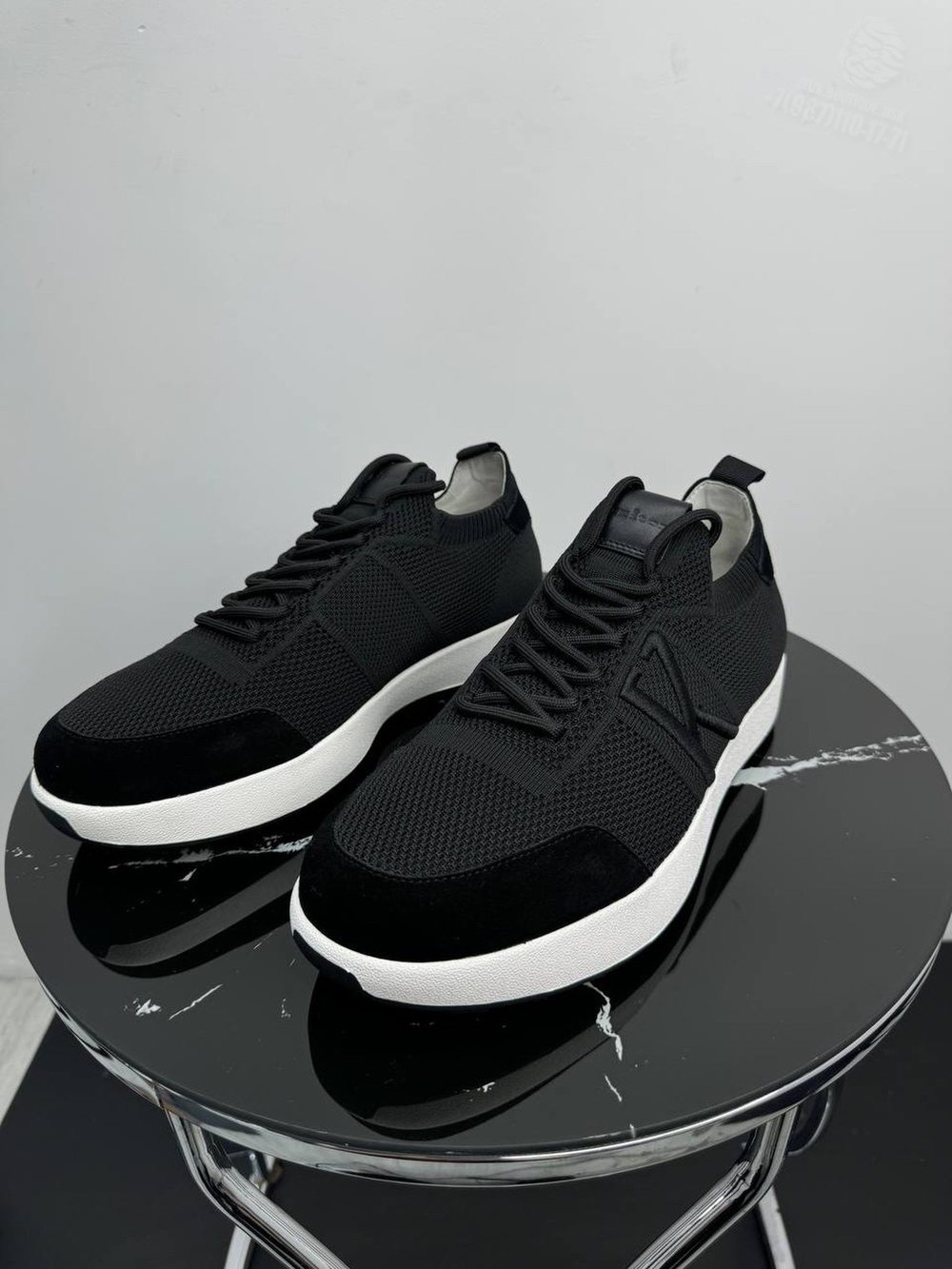 Кроссовки Kiton
