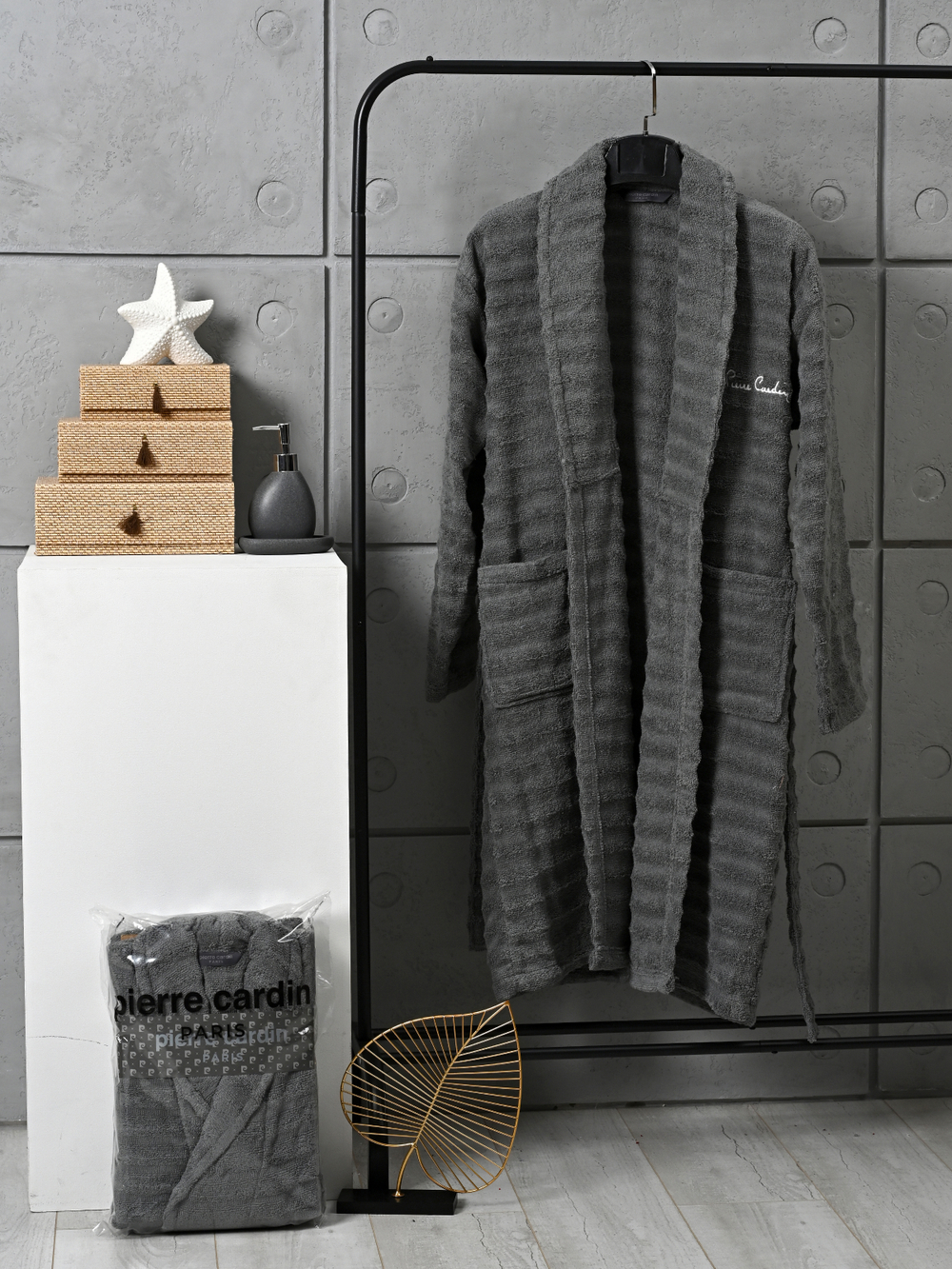BOR00132 PIERRE CARDIN HOME Халат мужской L/XL серый ПВХ