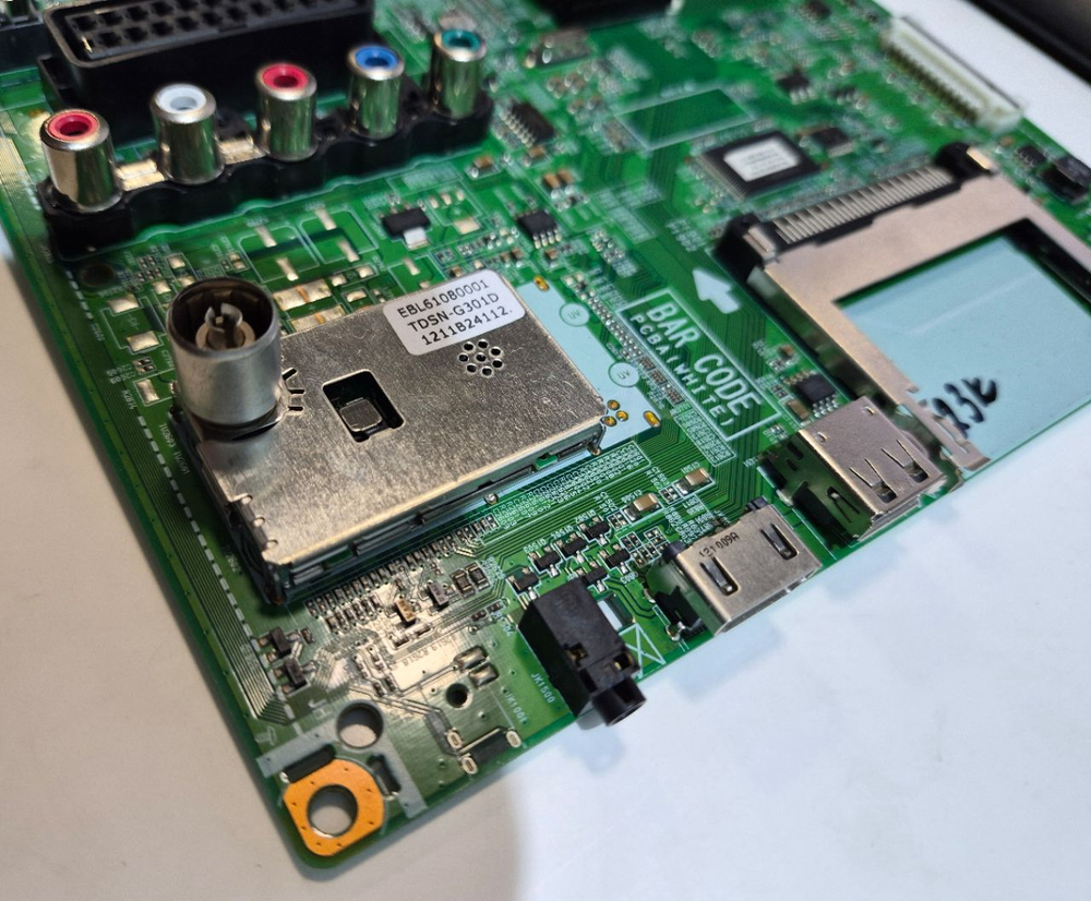 EAX64909901 (1.0) EBR75084306 main board для LG 32LM580T