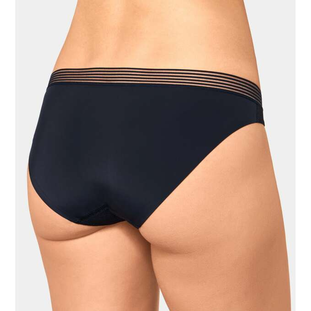 Трусы женские Triumph Infinite Sensation Tai