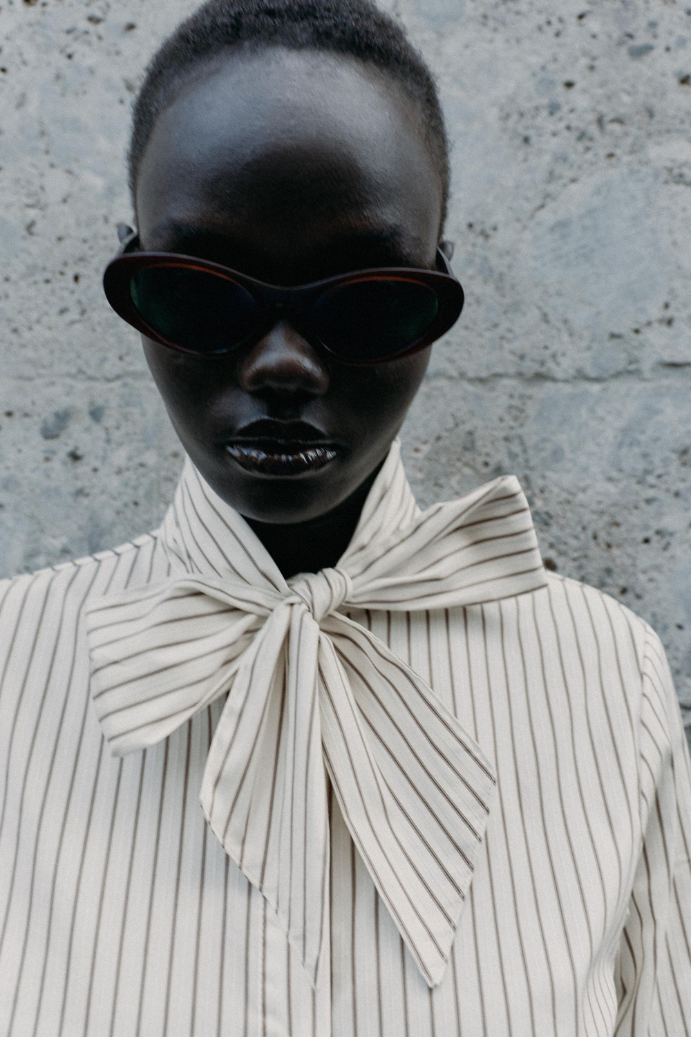 РУБАШКА В ПОЛОСКУ С ЗАВЯЗКОЙ — ZARA