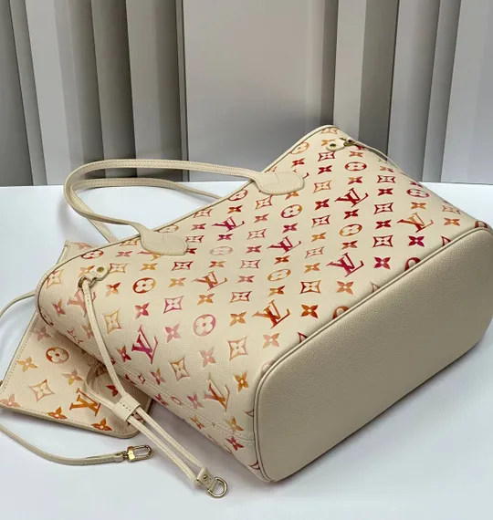 Сумка Louis Vuitton Neverfull MM кремовый/розовый