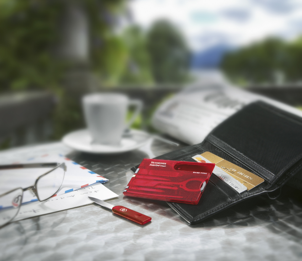 Швейцарская карточка Victorinox SwissCard Ruby красная 0.7100.T
