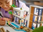 Конструктор LEGO Creator 3in1 31153 Современный дом