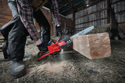 Аккумуляторная цепная пила Milwaukee M18 FCHS-121B FUEL 4933464223
