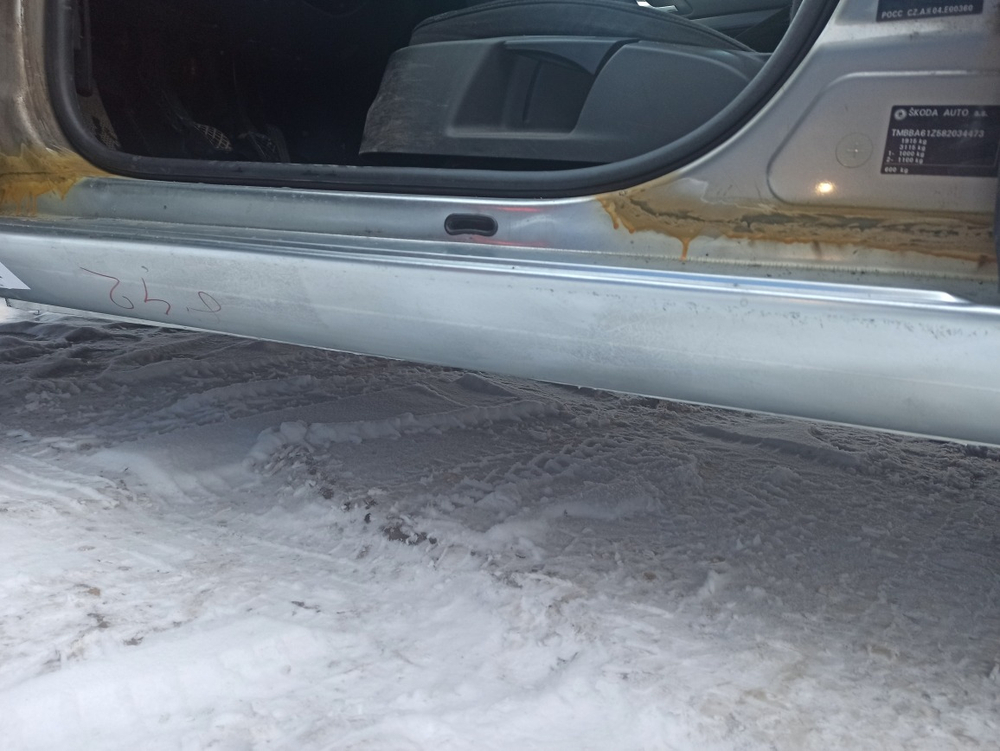 Порог левый Skoda Octavia A5 2004-2013 (Klokkerholm)