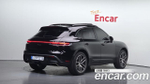 Porsche Macan 2.0 — 2024