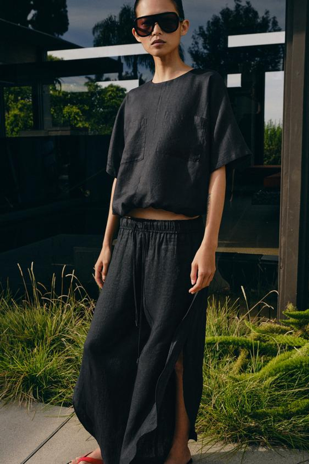 ZARA БРЮКИ ИЗ ЛЬНА С РАЗРЕЗАМИ — ZW COLLECTION, ЧЕРНЫЙ