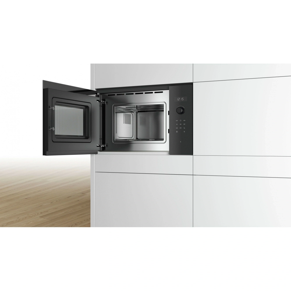 Встраиваемая микроволновая печь Bosch BFL523MS0 20л. 800Вт нержавеющая сталь/черная