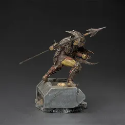 Armored Orc - Lord of the Rings - Iron Studios