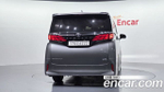 Toyota Alphard 2.5 HEV Executive AWD — 2025