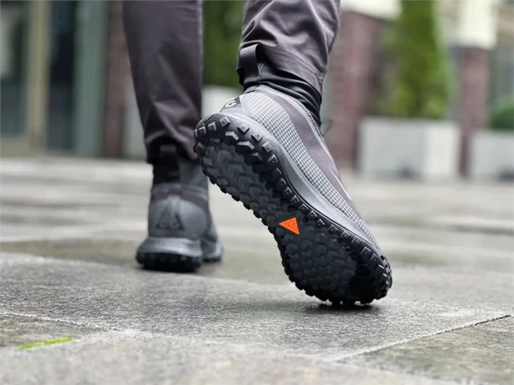 Кроссовки ACG Mountain Fly GX