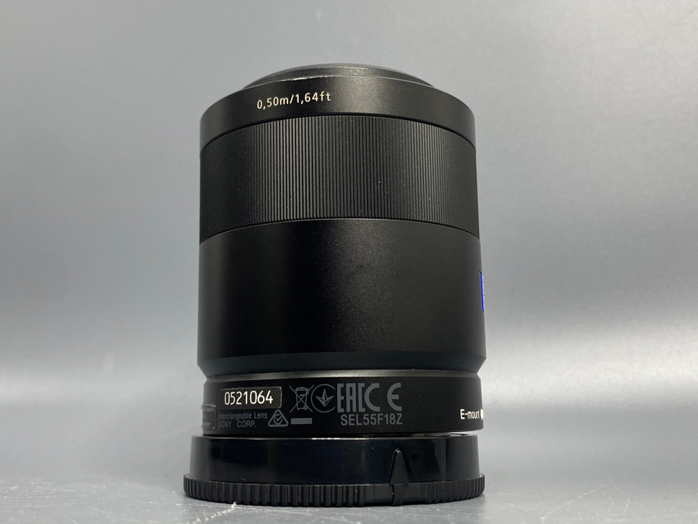 Sony FE 55mm 1.8 ZA* Carl Zeiss Sonnar T SEL55F18Z