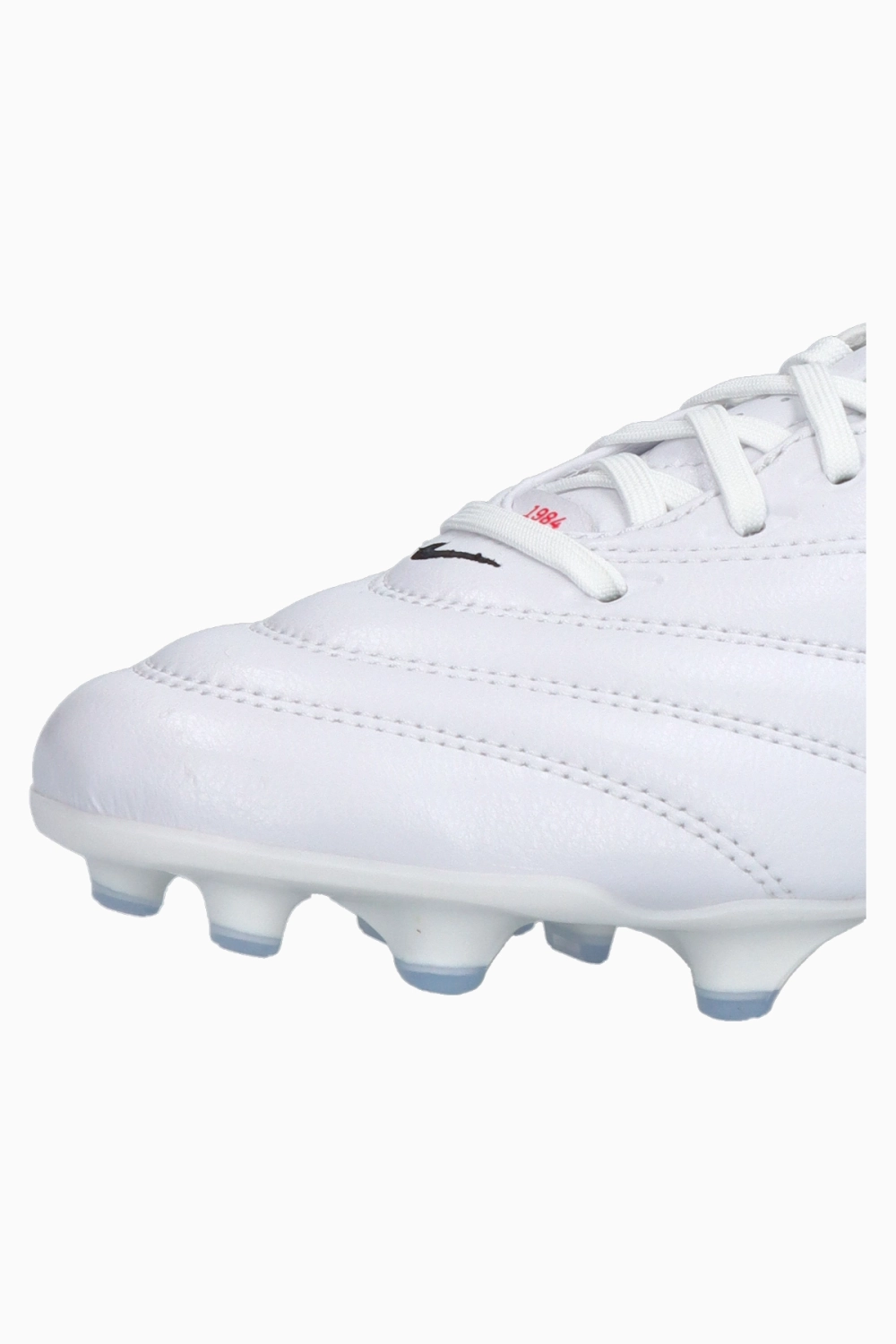 Бутсы Nike Tiempo Ligera Pro FG - белый