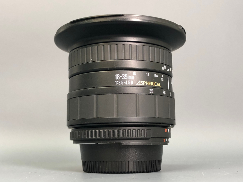 Sigma 18-35mm 3.5-4.5D Nikon F
