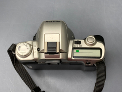 Pentax MZ-50 Kit Pentax 35-80mm пружина вспышки не отрабатывает