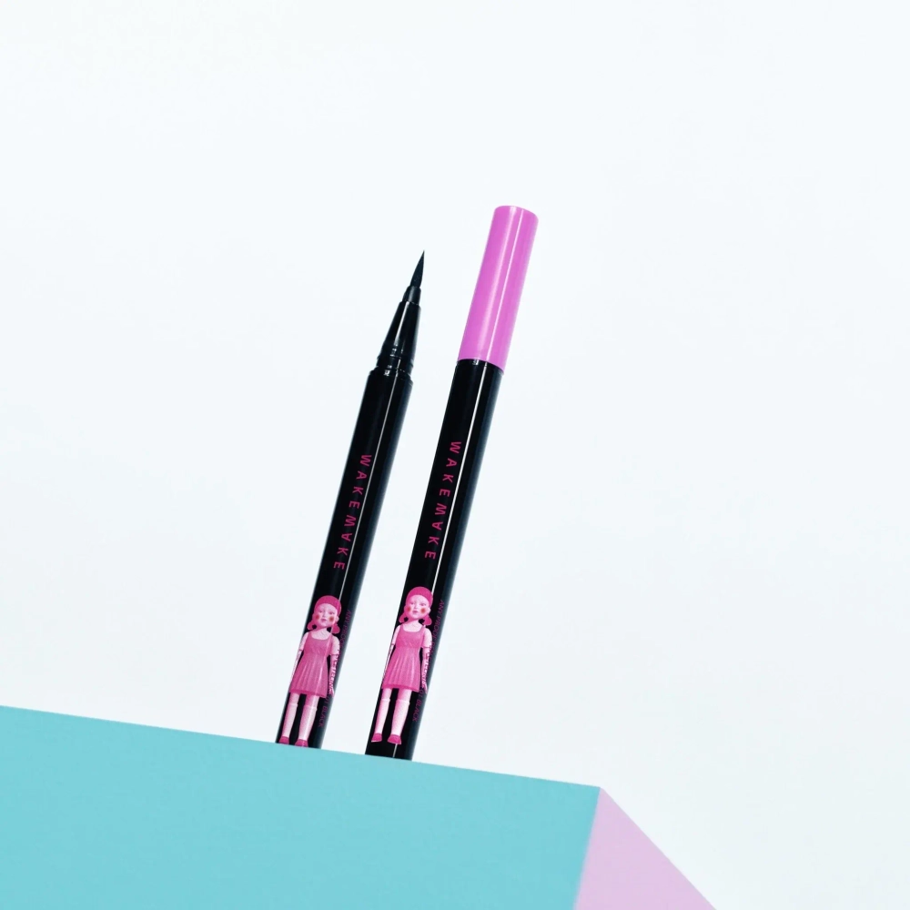 WAKEMAKE [Netflix/Squid Game] Any-Proof Pen Eyeliner-01 Black
