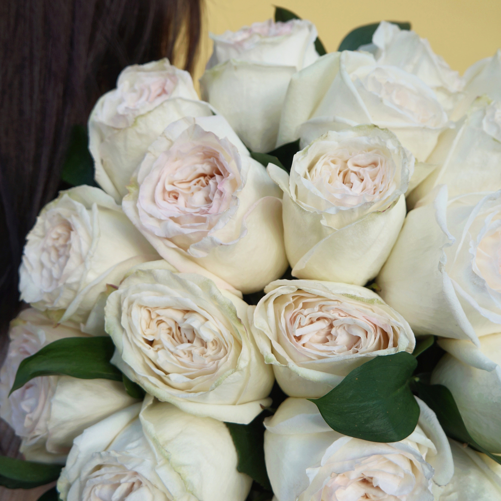 36. Ароматный букет роз White O’Hara