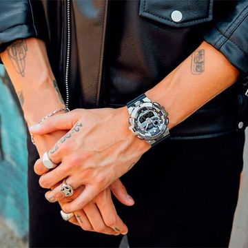 Наручные часы Casio G-Shock GM-700-1ADR