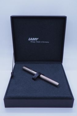 Перьевая ручка Lamy Imporium 093 в коробке (4027941)