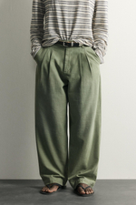 БРЮКИ ЧИНОС BAGGY FIT СО СКЛАДКАМИ — ZARA