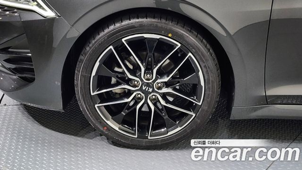 KIA K5 1.6 Turbo — 2021