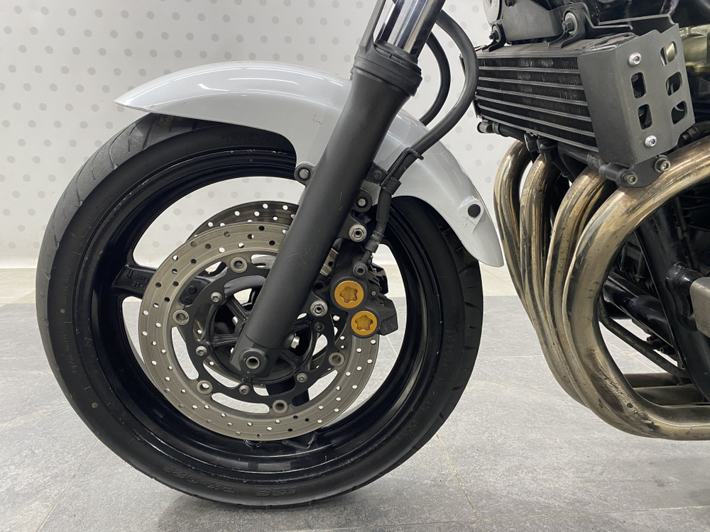 Yamaha XJR1300 , 2011