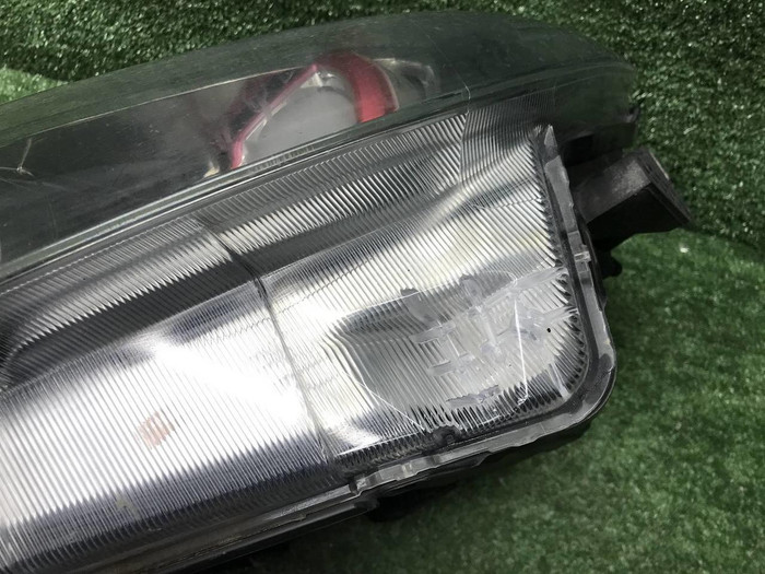 Фара левая Suzuki Vitara 2 (2014-2024) LED