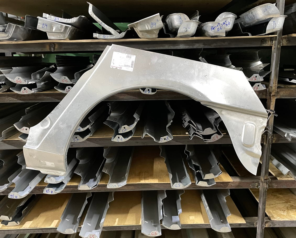 Арка левая VW Sharan, Ford Galaxy 2000-2010 (Klokkerholm)