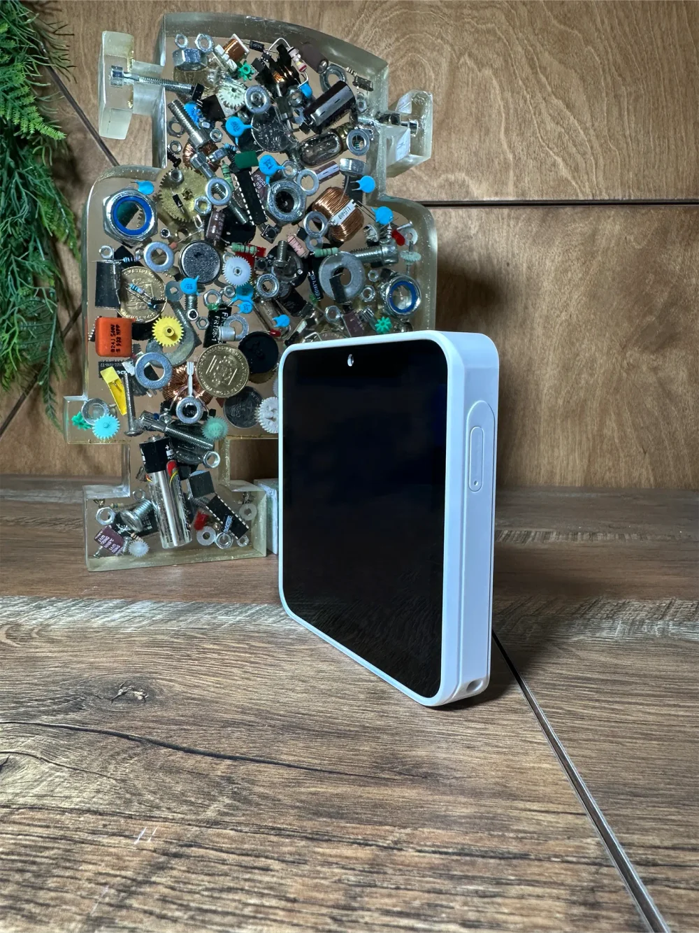 Терминал для бесконтактной оплаты картой с учётом контроля выручки SmartVend