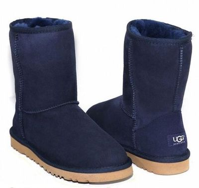 Средние UGG