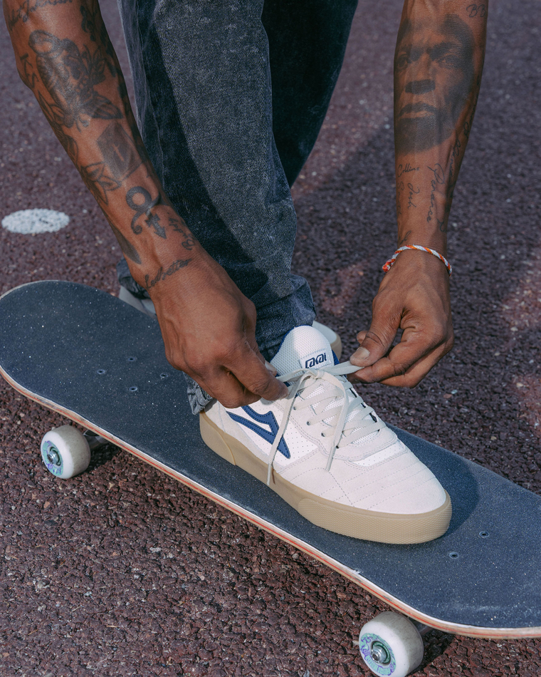 Кеды Lakai Manchester Elite: Whisper White Suede Navy (Q2-26)