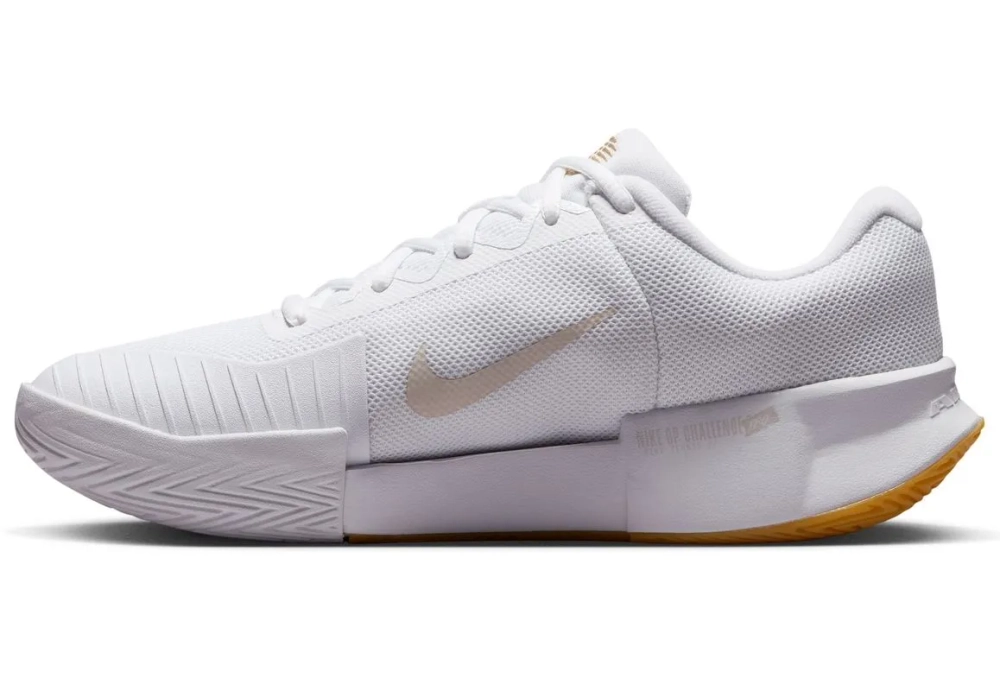 Женские теннисные кроссовки Nike Zoom GP Challenge Pro - white/lt orwood/summit white/linien