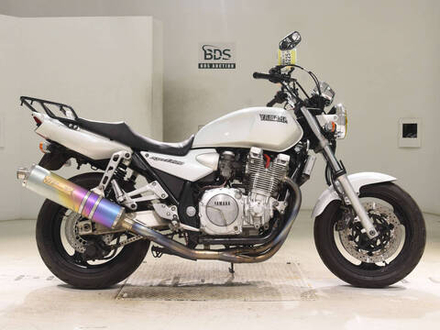 Yamaha XJR1300 2000