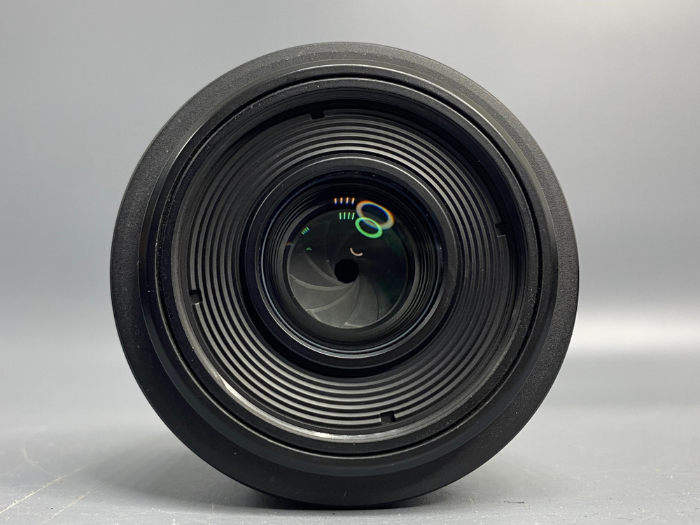 Canon RF 35mm 1.8 macro