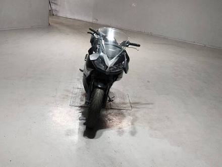 Kawasaki ER-6F, 2011
