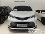 Toyota Sienna 2.5 Hybrid 2WD — 2025