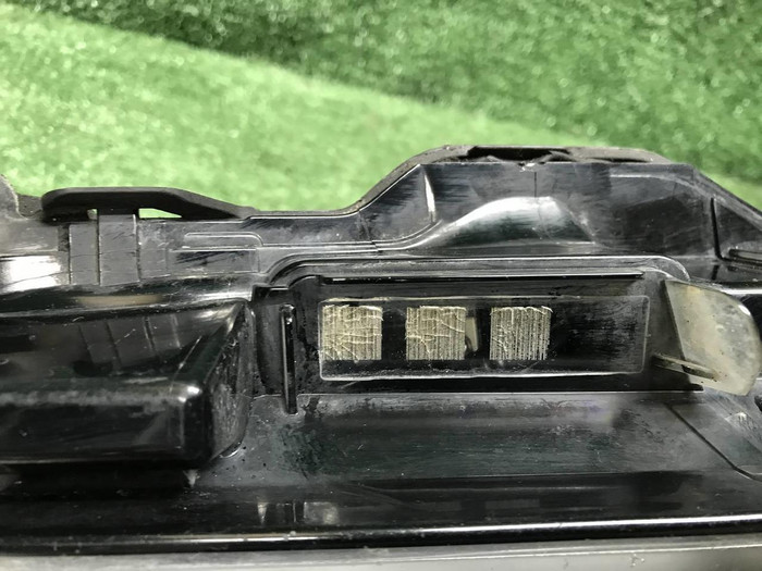 Фара правая Lexus LS 5 (2017-2021) LED