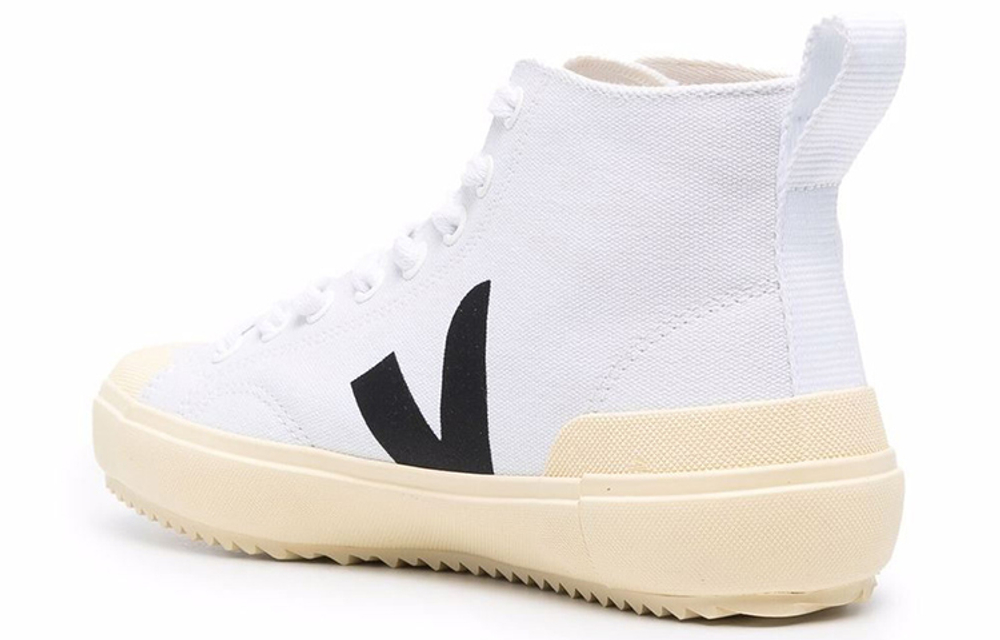 VEJA Nova Ht Canvas "White Black"