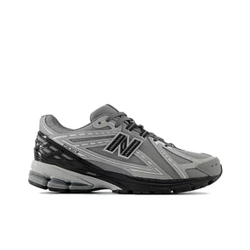 alt="Кроссовки New Balance 1906R арт. M1906RLG Castlerock Rain Cloud вид спереди"