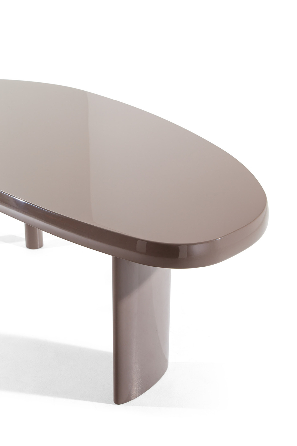 Стол Cassina TABLE EN FORME LIBRE