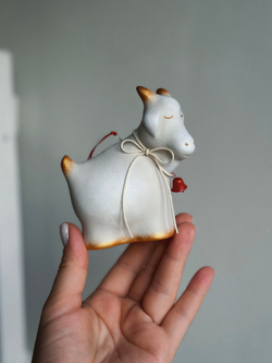 Елочная игрушка Воздушный Фарфор "Коза", фарфор, ручная работа