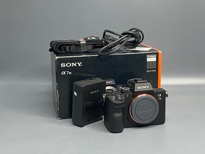 Sony A7 III