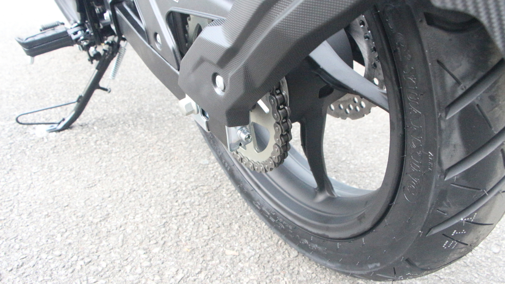 Мотоцикл Loncin CR4 II