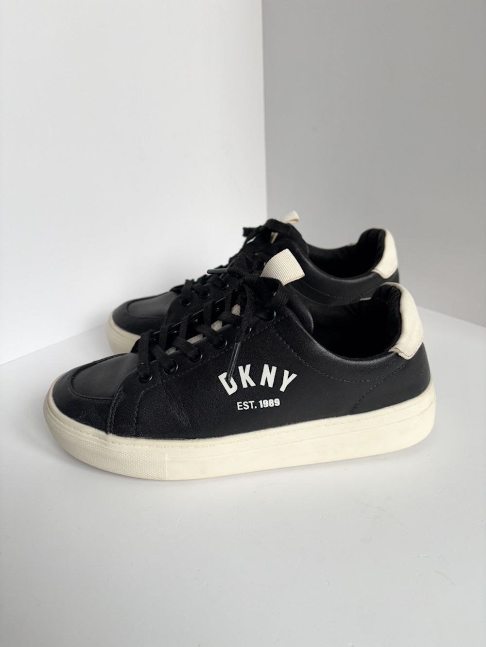 Кеды DKNY, 35