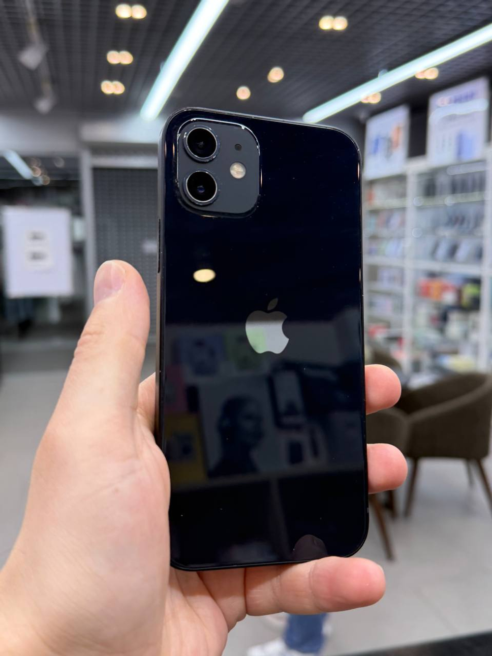 Apple iPhone 12 64Gb Black Б/У