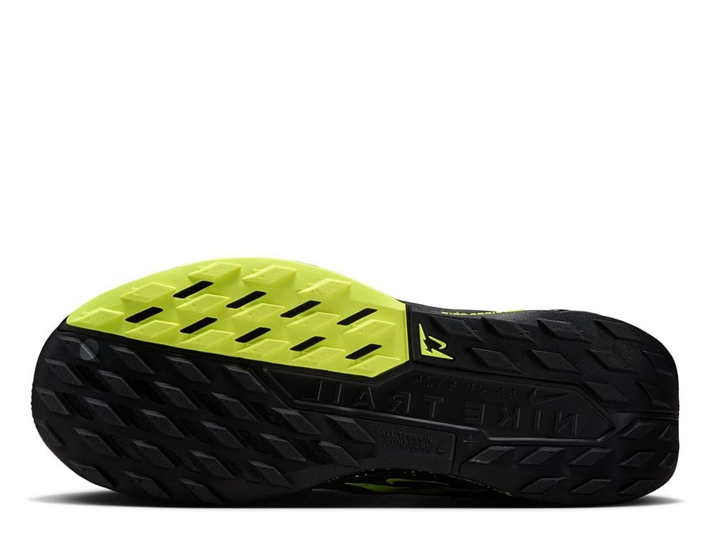 Кроссовки для бега мужские Nike ReactX Pegasus Trail 5 M Черно-Зеленые