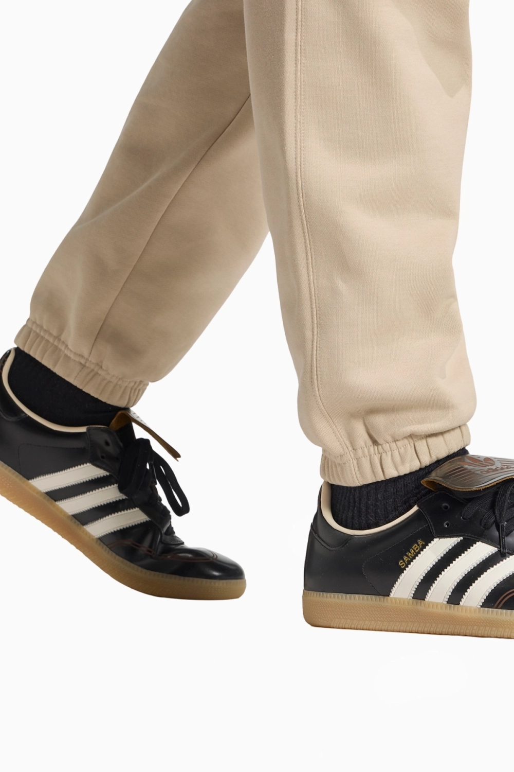 Штаны adidas Originals Trefoil Essentials Regular Fleece - бежевый