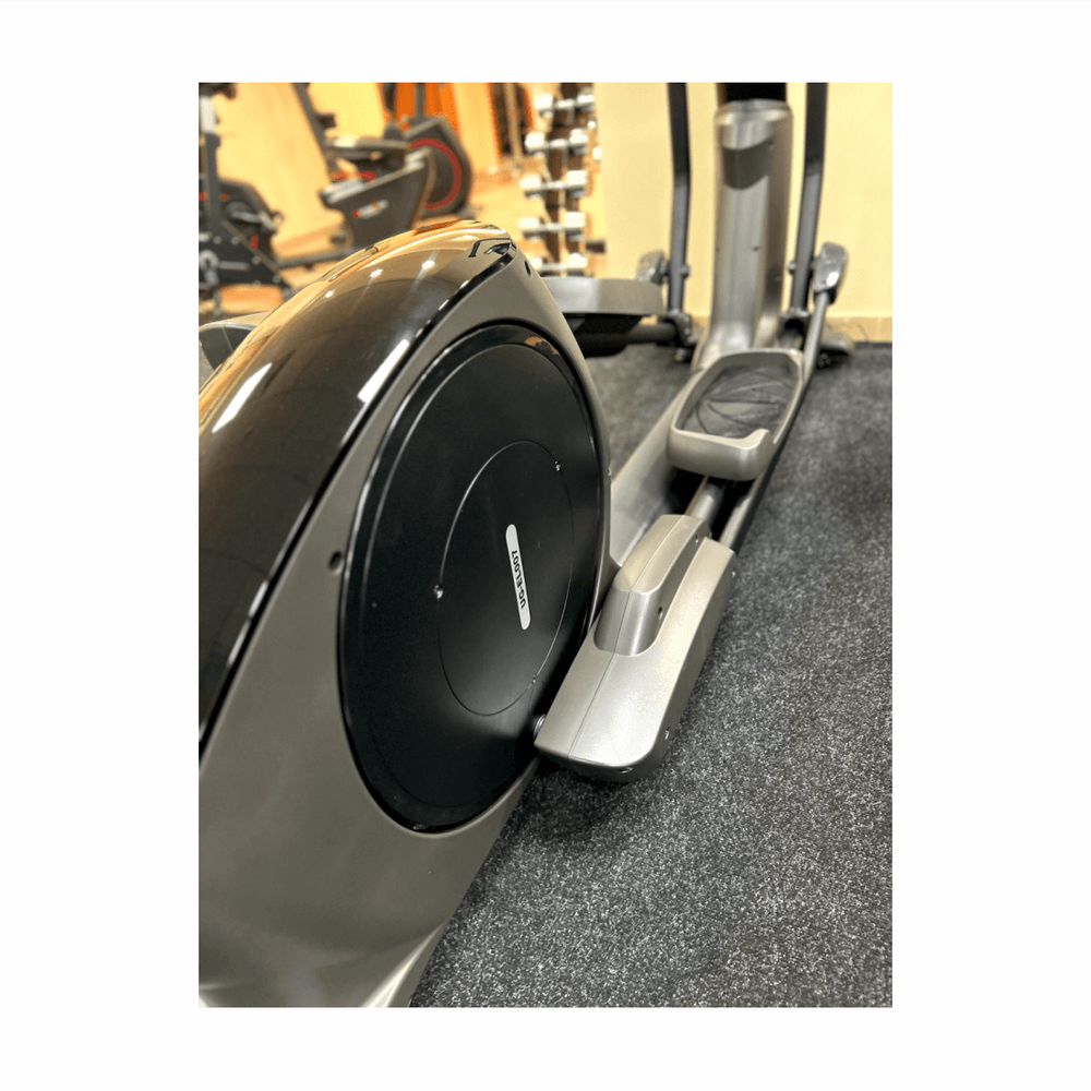 Эллиптический тренажер UltraGym UG-EL007 (TFT)