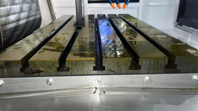 Вертикальный фрезерный обрабатывающий центр B-Power LV-855A 10000 WP1